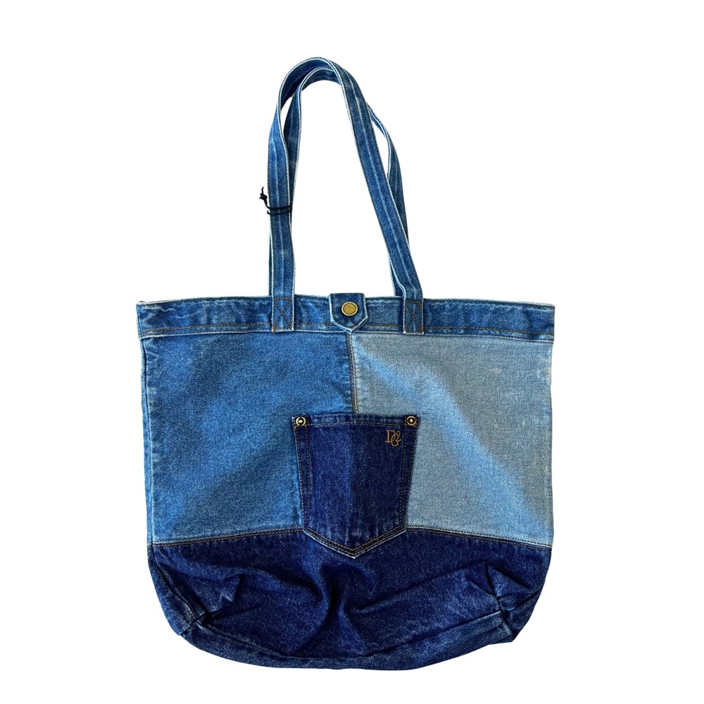 NWT DG2 Diane Gilman Blue Denim Patchwork Tote - Picture 2 of 11